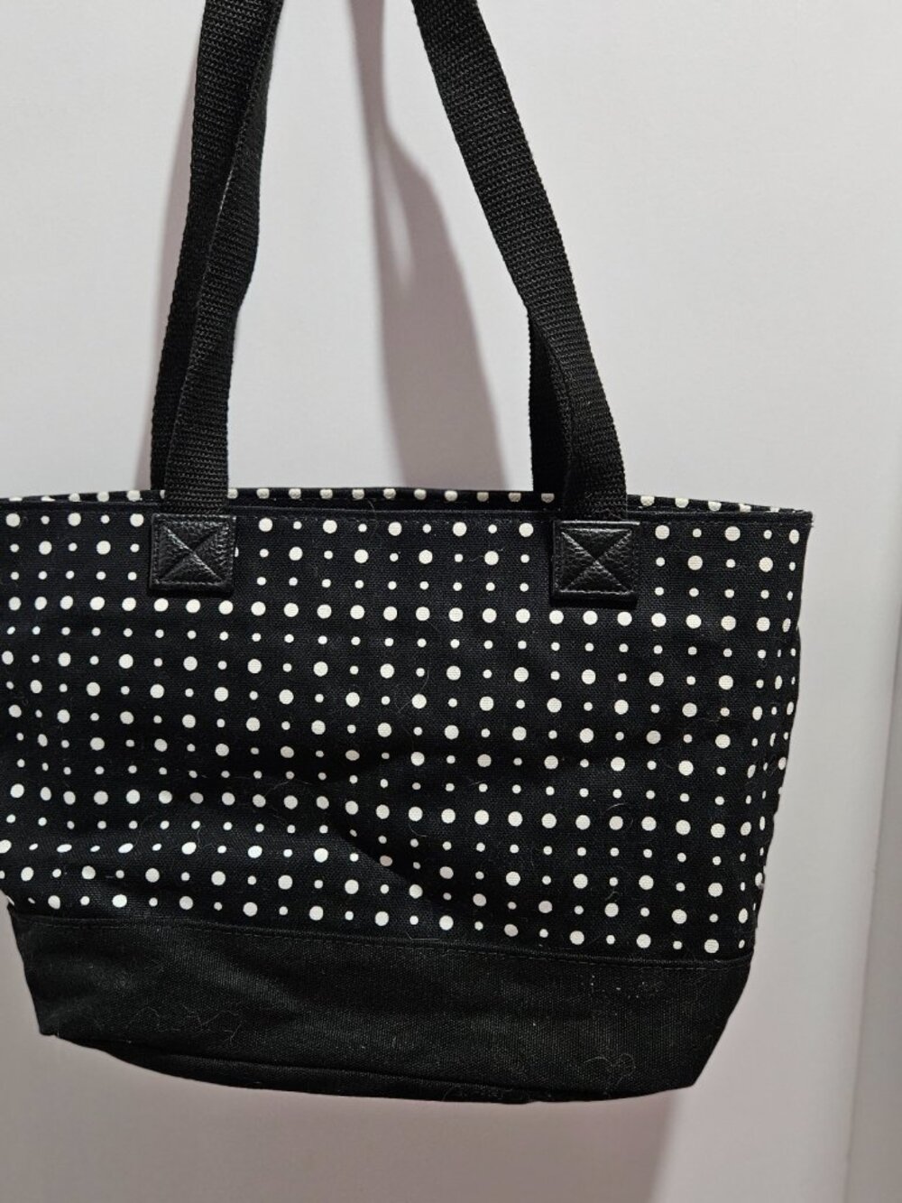 Thirty-One Gifts Demi Day Bag